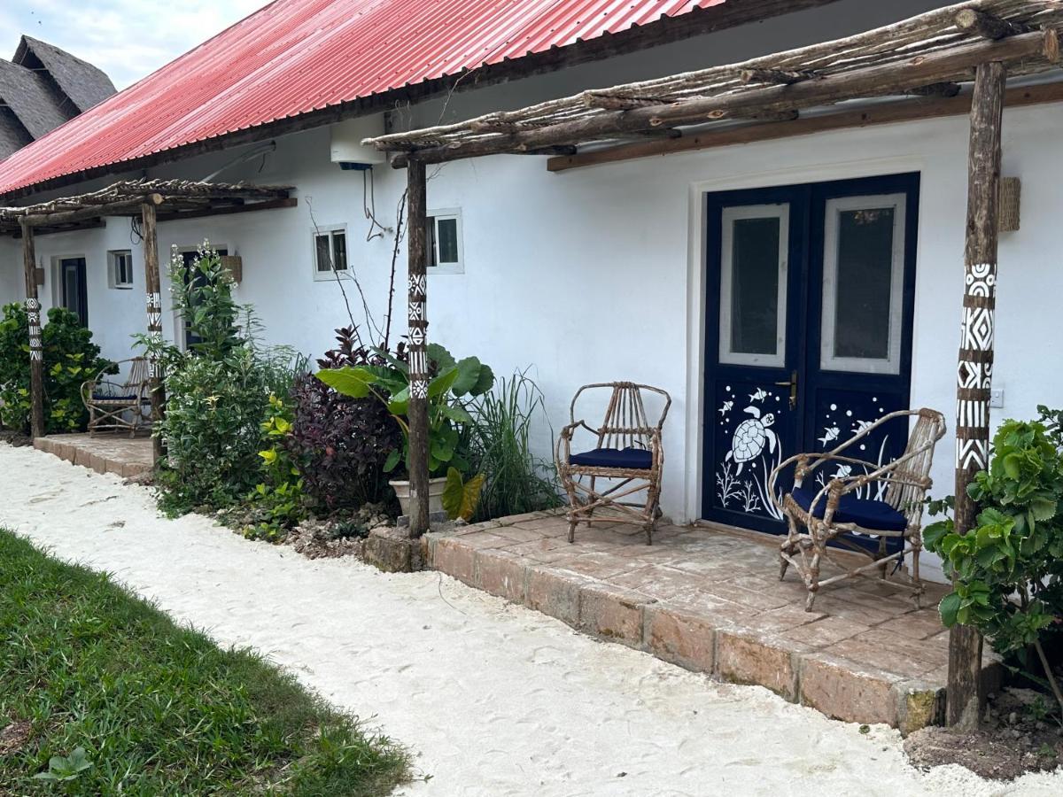 Ocean Breeze Boutique Hotel Nungwi Exteriör bild