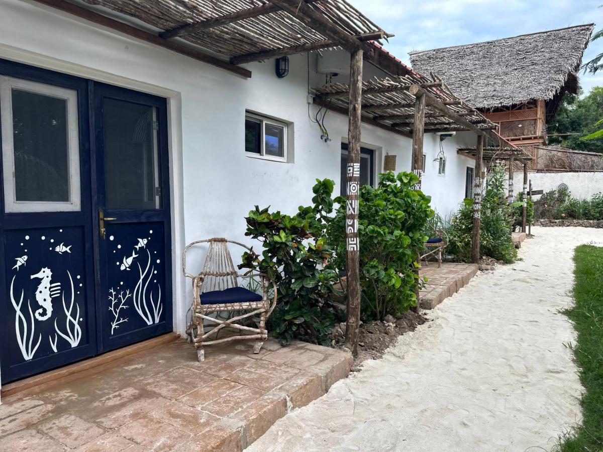 Ocean Breeze Boutique Hotel Nungwi Exteriör bild