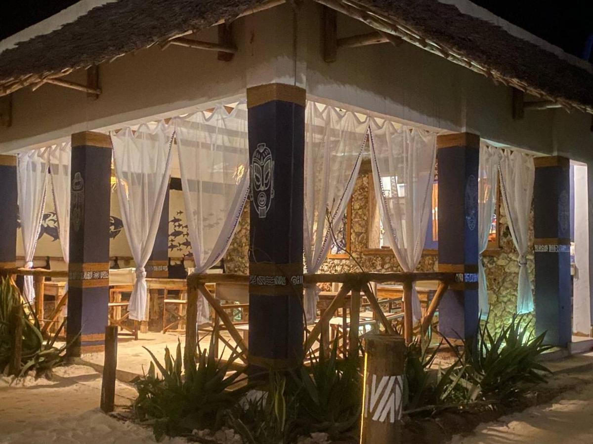 Ocean Breeze Boutique Hotel Nungwi Exteriör bild